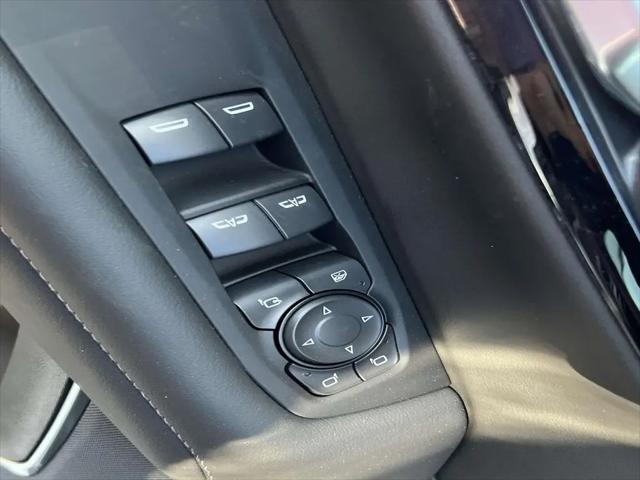 2026 Chevrolet Suburban LT, 4WD