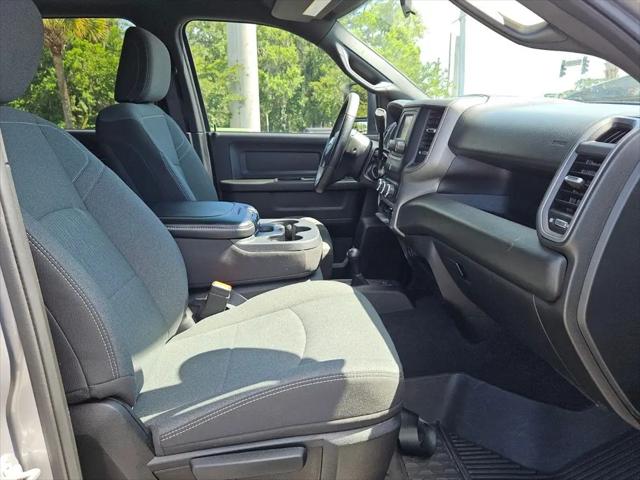 2024 Ram 3500 Tradesman Crew Cab 4x4 8' Box