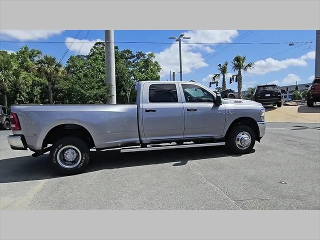 2024 Ram 3500 Tradesman Crew Cab 4x4 8' Box