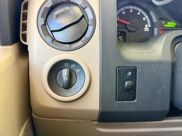 2014 Ford E-350 Cutaway E-350