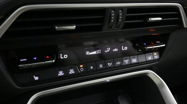 2024 Mazda X-90 3.3 Turbo Preferred Plus