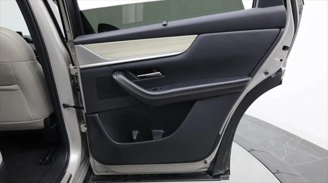 2024 Mazda X-90 3.3 Turbo Preferred Plus