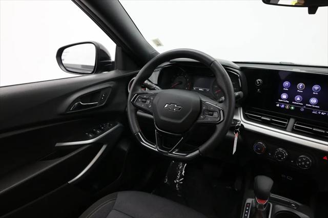 2025 Chevrolet Trax FWD 1RS