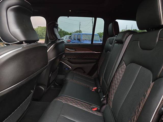 2024 Jeep Grand Cherokee Summit 4x4
