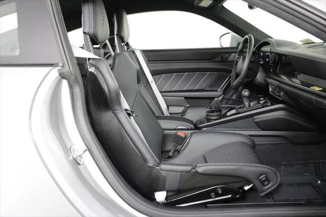 2024 Porsche 911 S/T