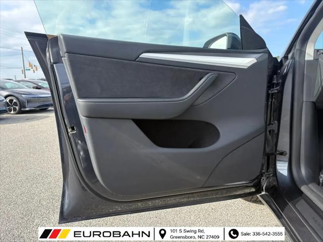 2024 Tesla Model Y Long Range Dual Motor All-Wheel Drive