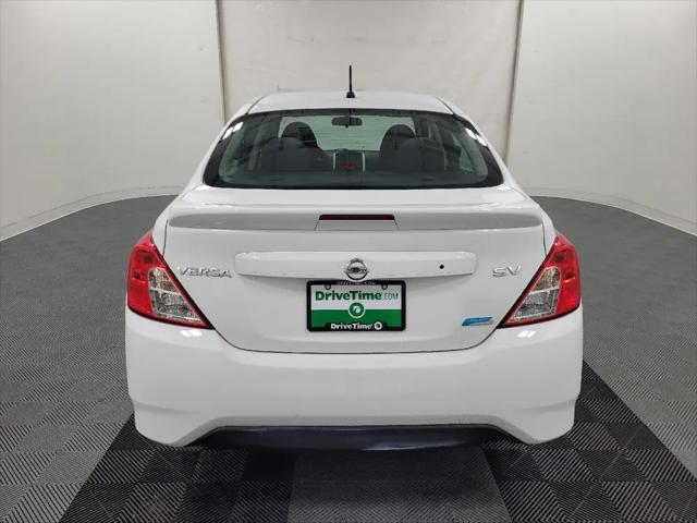 2016 Nissan Versa 1.6 SV