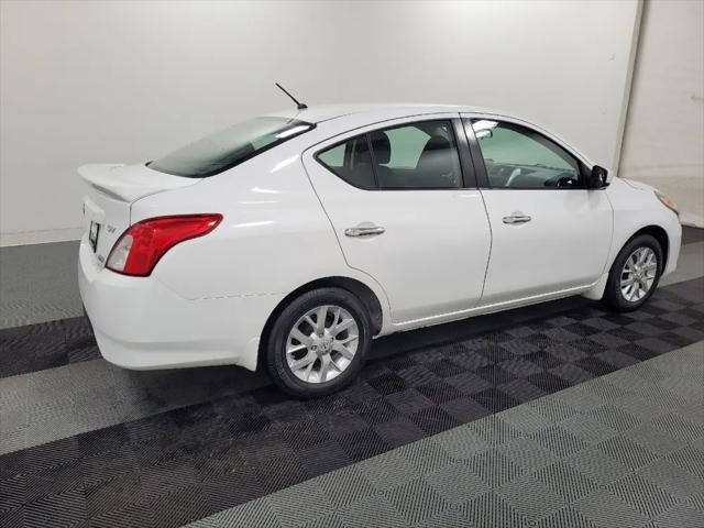 2016 Nissan Versa 1.6 SV
