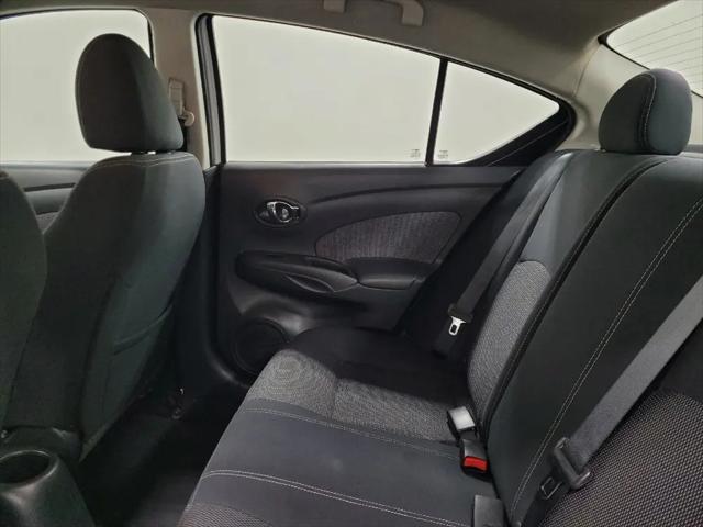 2016 Nissan Versa 1.6 SV