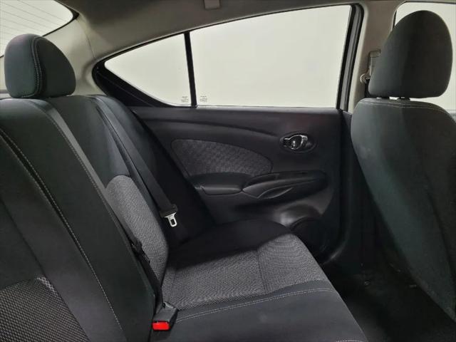 2016 Nissan Versa 1.6 SV