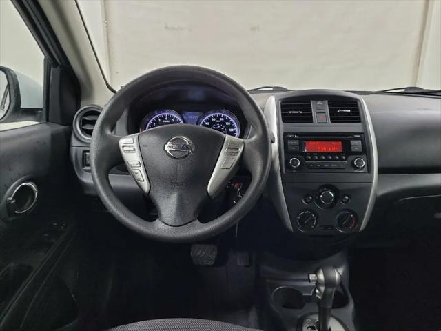 2016 Nissan Versa 1.6 SV