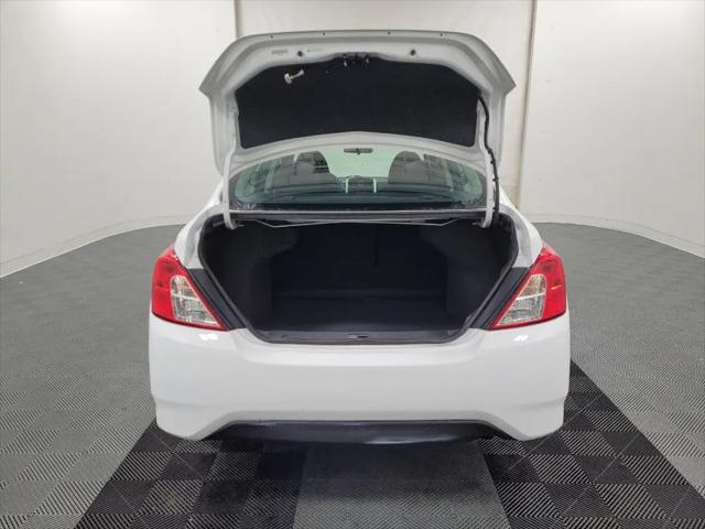 2016 Nissan Versa 1.6 SV