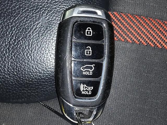 2020 Hyundai Veloster Turbo