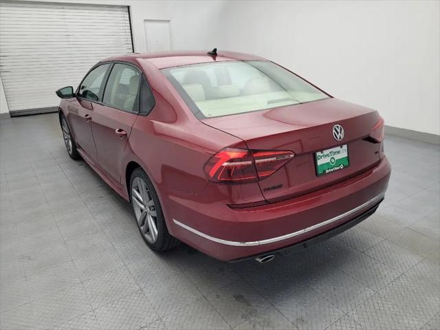 2018 Volkswagen Passat 2.0T R-Line