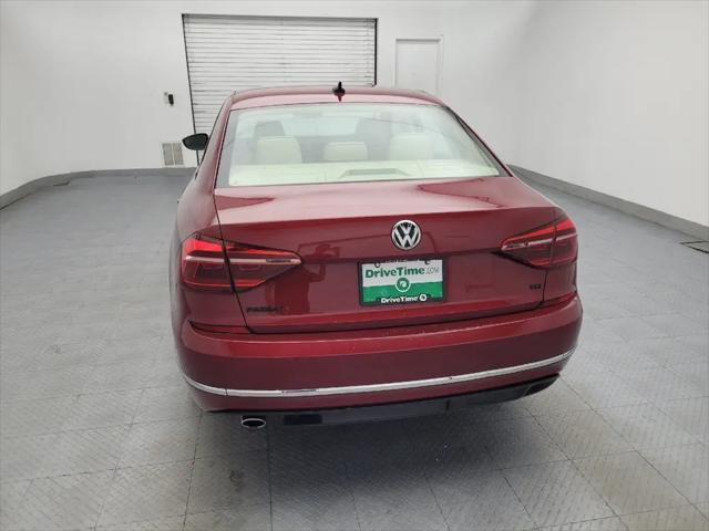 2018 Volkswagen Passat 2.0T R-Line