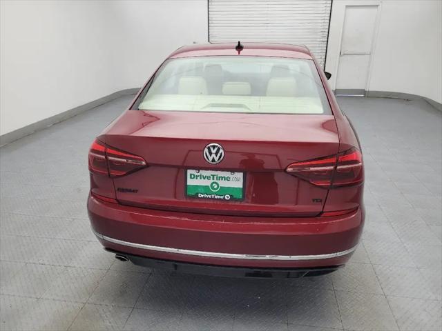 2018 Volkswagen Passat 2.0T R-Line