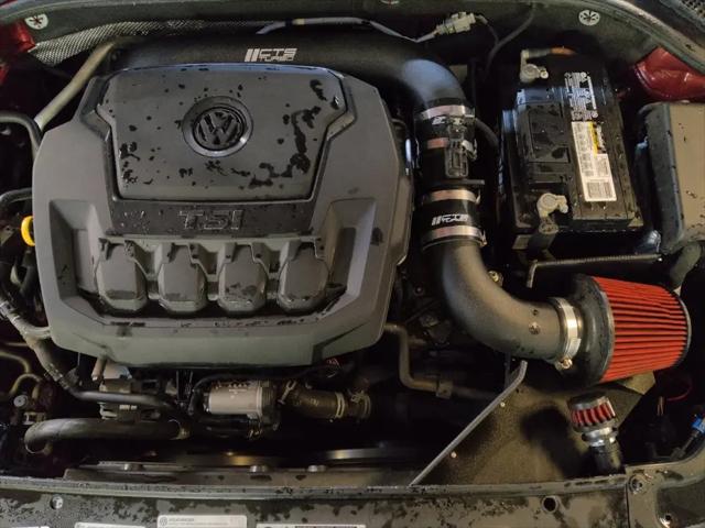 2018 Volkswagen Passat 2.0T R-Line