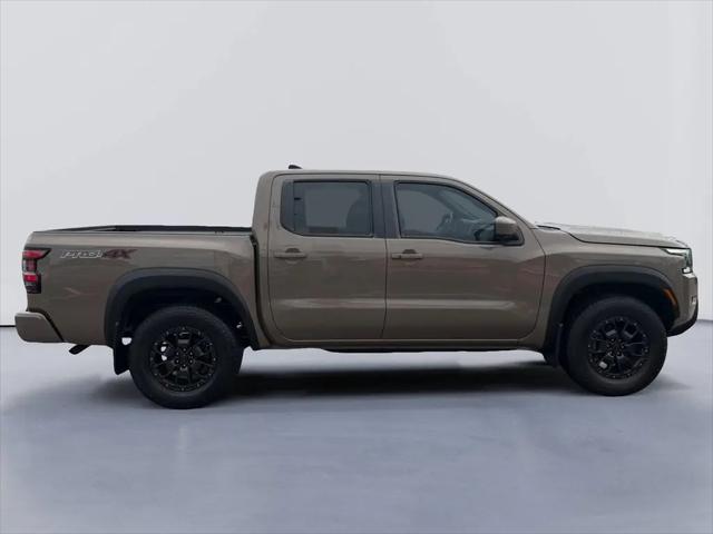 2022 Nissan Frontier Crew Cab PRO-4X 4x4