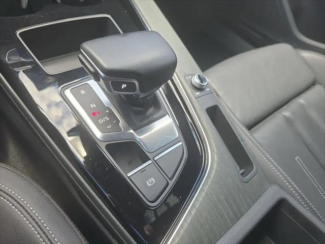 2023 Audi A4 Premium 45 TFSI S line quattro S tronic