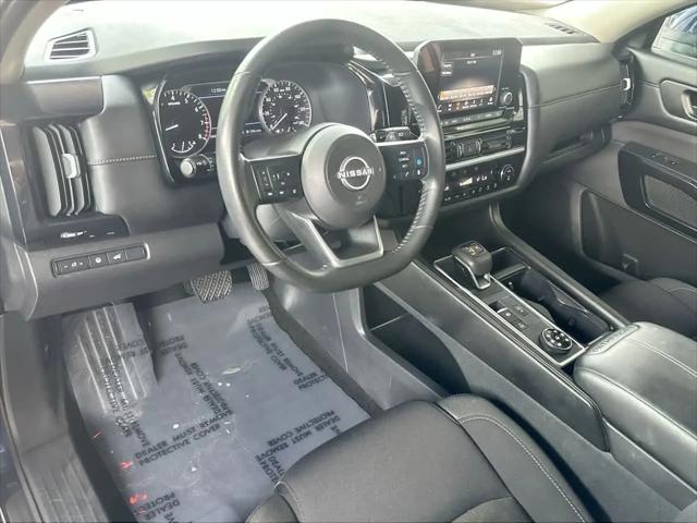 2025 Nissan Pathfinder SV 4WD