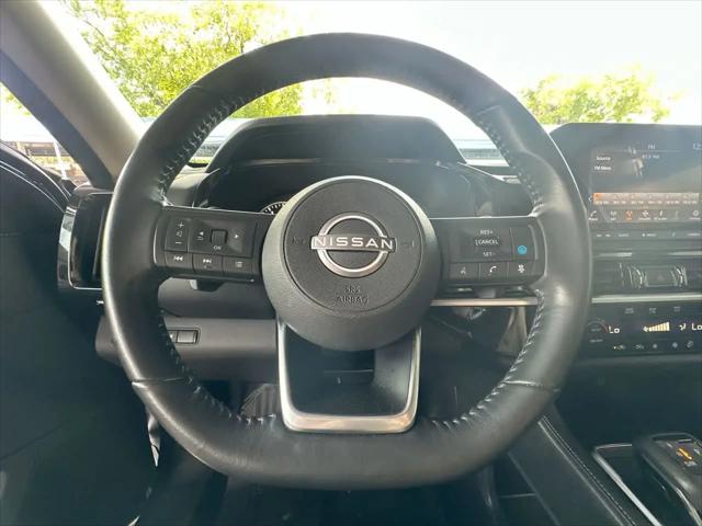 2025 Nissan Pathfinder SV 4WD