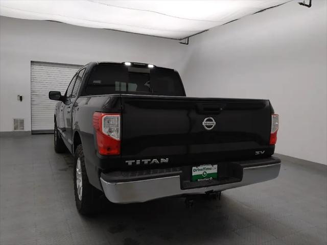 2017 Nissan Titan SV