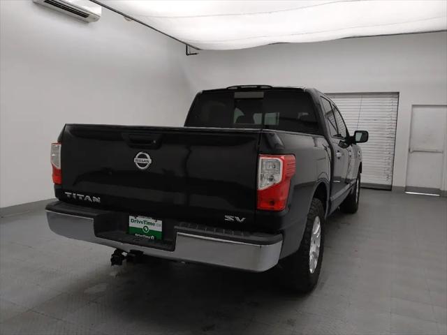 2017 Nissan Titan SV