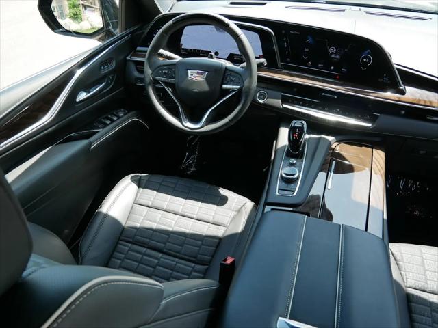 2024 Cadillac Escalade ESV 4WD Premium Luxury Platinum