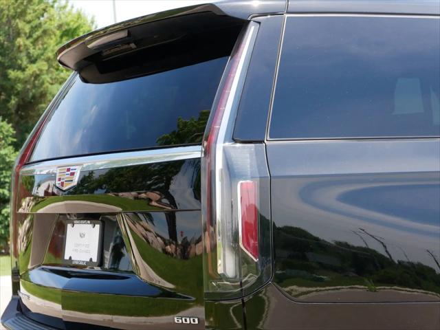 2024 Cadillac Escalade ESV 4WD Premium Luxury Platinum