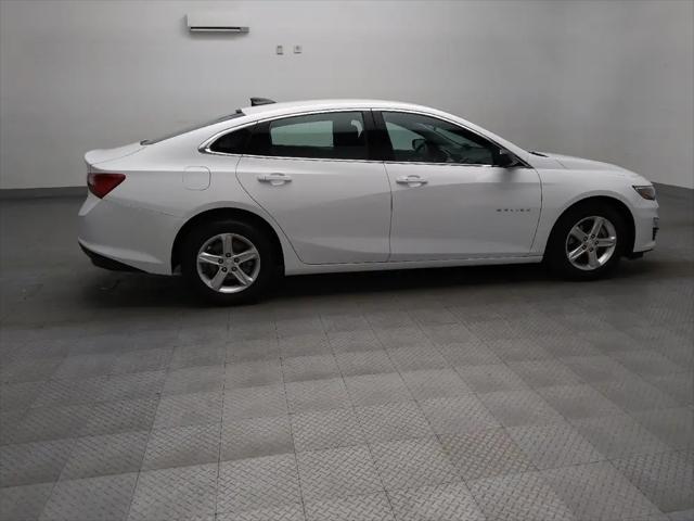2022 Chevrolet Malibu FWD 1FL