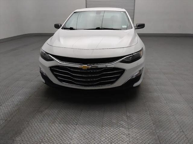 2022 Chevrolet Malibu FWD 1FL