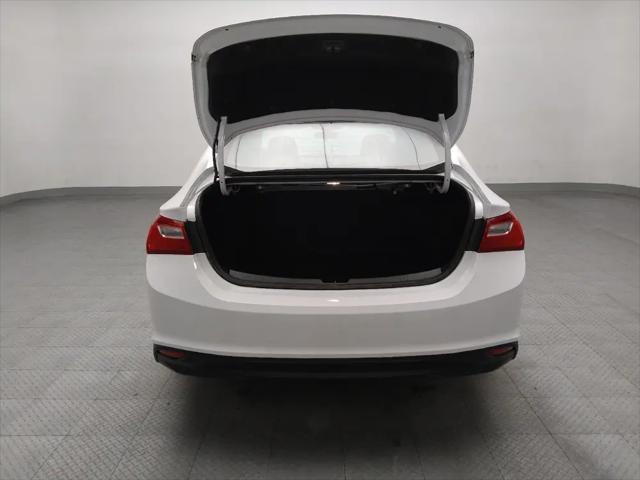 2022 Chevrolet Malibu FWD 1FL
