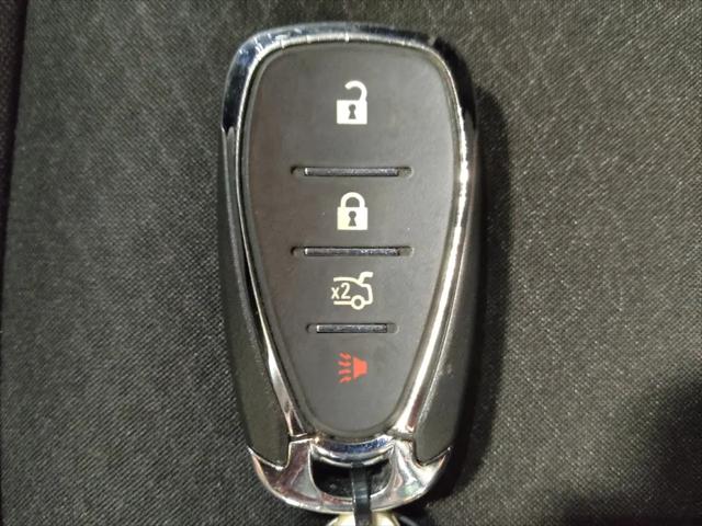 2022 Chevrolet Malibu FWD 1FL
