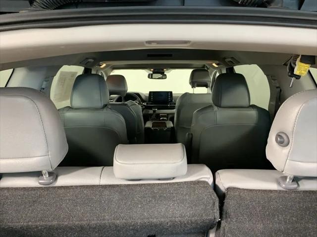 2024 Toyota Sienna XLE