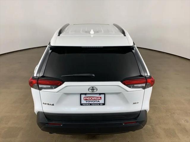 2020 Toyota RAV4 XLE Premium