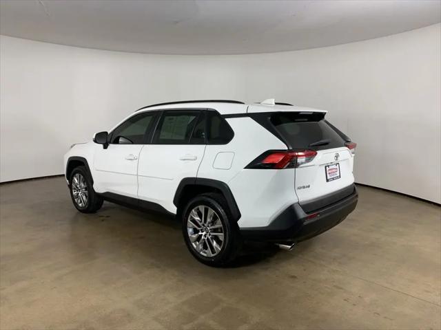 2020 Toyota RAV4 XLE Premium