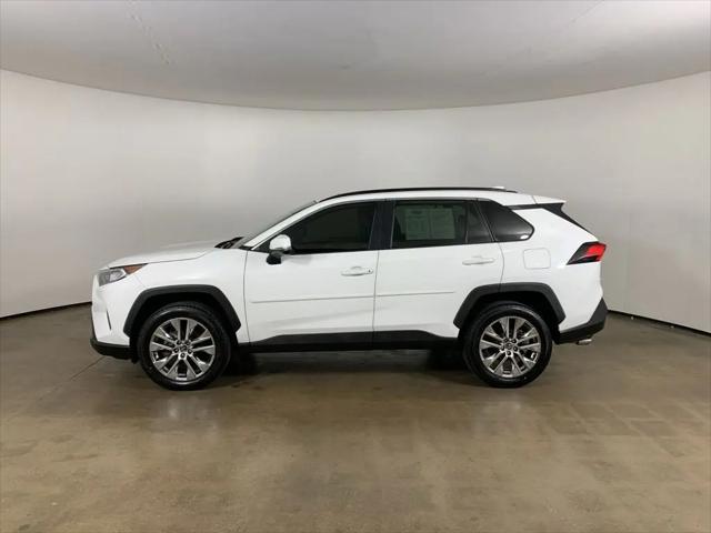 2020 Toyota RAV4 XLE Premium