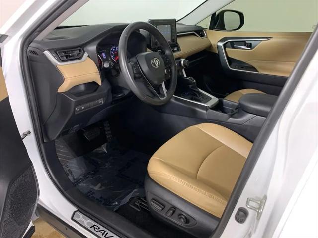 2020 Toyota RAV4 XLE Premium