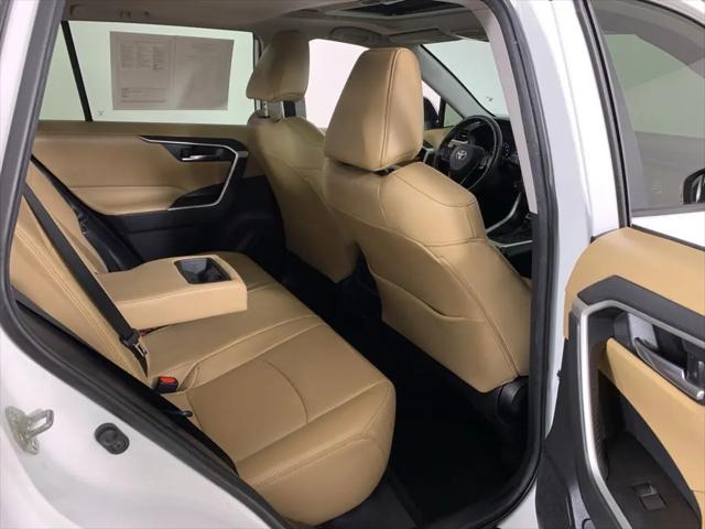 2020 Toyota RAV4 XLE Premium