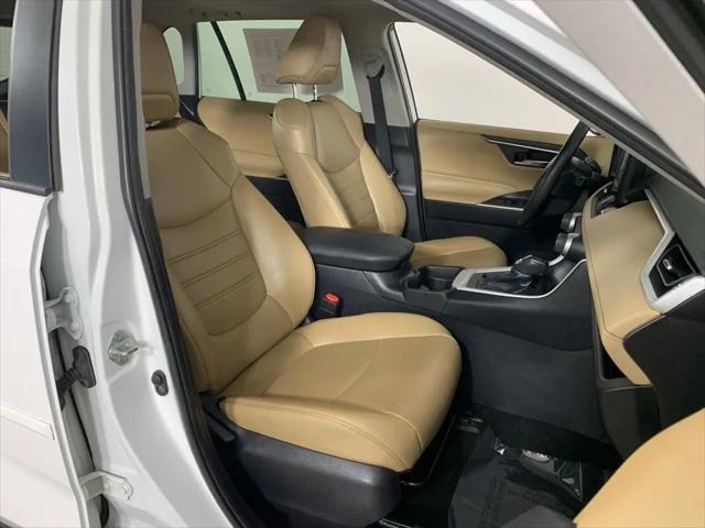 2020 Toyota RAV4 XLE Premium
