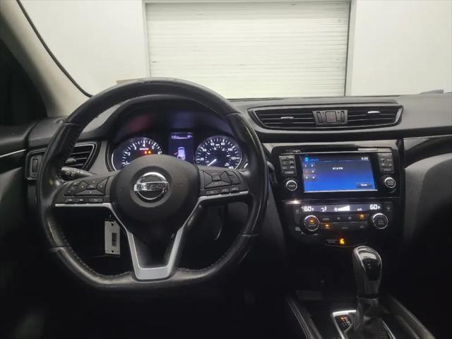 2017 Nissan Rogue Sport SL