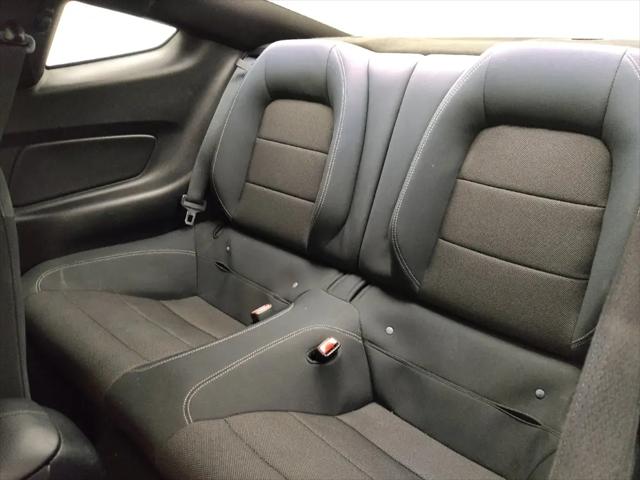 2017 Ford Mustang V6