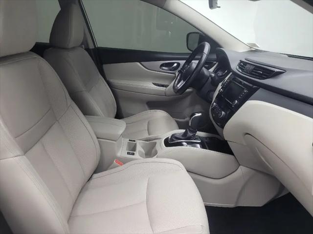 2020 Nissan Rogue Sport SL FWD Xtronic CVT