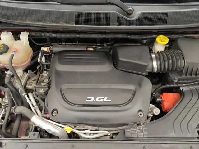 2017 Chrysler Pacifica Touring-L
