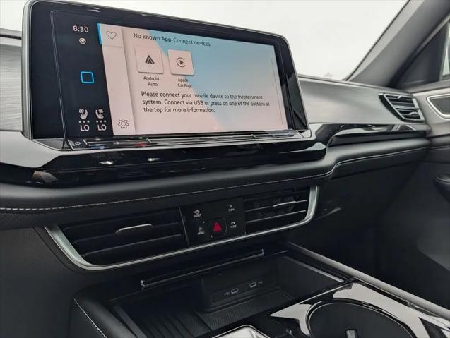 2026 Volkswagen Atlas Cross Sport SE with Technology