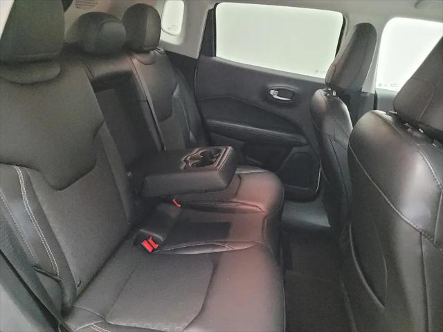 2018 Jeep Compass Latitude FWD