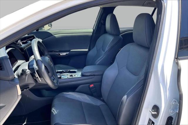 2025 Lexus RZ RZ 300e