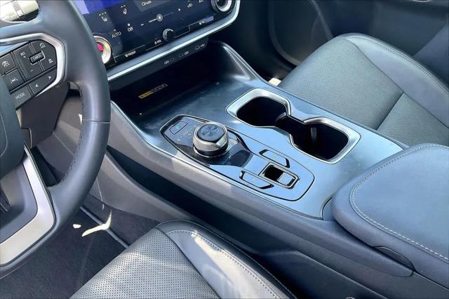 2025 Lexus RZ RZ 300e