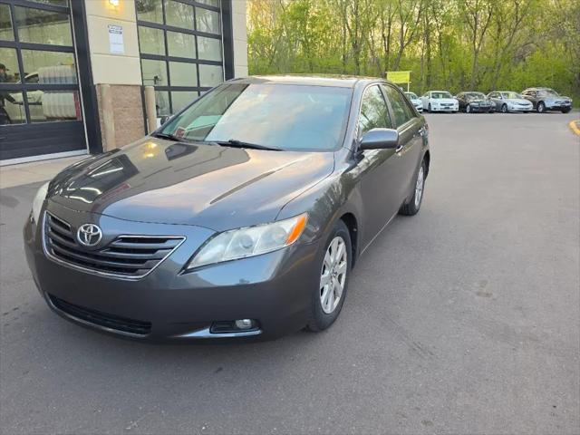 2009 Toyota Camry LE V6 for sale in Maplewood, MN