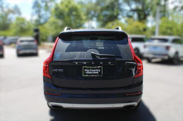 2017 Volvo XC90 T5 Momentum